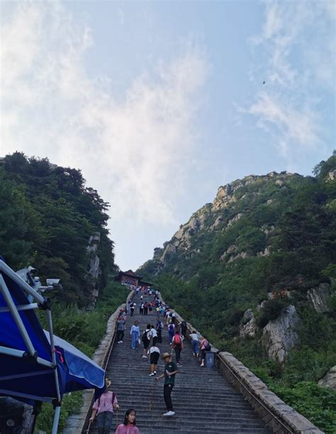 【泰山旅游车】爬泰山的全过程