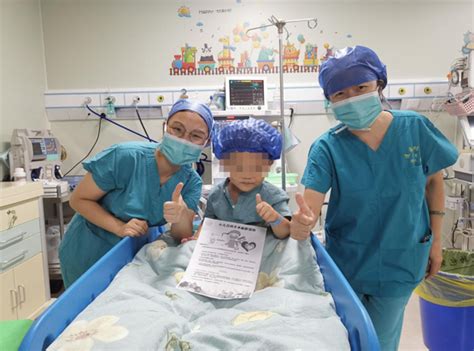 神奇！11岁男孩开颅术中被唤醒，边手术边交流，复旦儿科率先完成儿童术中唤醒