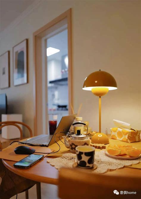 美林仕家朗博系列北欧风客厅沙发组合茶几圆几斗柜-HL702+819_产品中心_宜美居家具