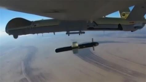 中东大国50架无人机集群出动，奔袭1000公里投弹，公开点名美国_腾讯视频