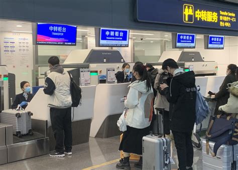 能省15分钟！东航青岛机场中转柜台正式启用，旅客中转更方便快捷-半岛网