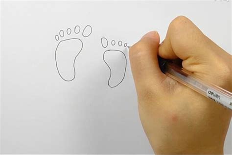 脚印简笔画怎么画 脚印的简笔画步骤图解教程_万年历