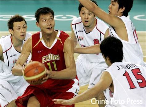 八村塁难阻日本队惨败，亚洲球队只有中国男篮赢球_手机新浪网