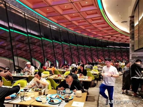 2022石狮荣誉国际酒店·云海旋转餐厅美食餐厅,...很多 排了一大排 口味也不...【去哪儿攻略】