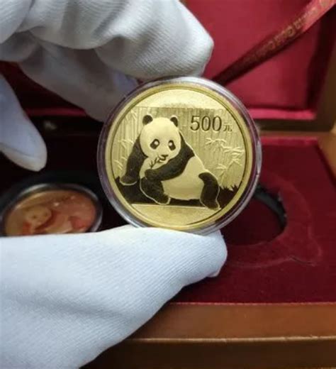 1982年1盎司熊猫金币无币值 完未流通拍卖成交价格及图片- 芝麻开门收藏网
