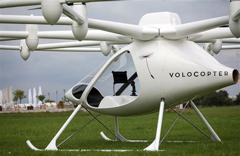 多重安全电动载人直升飞机设计，续航可达百公里-优概念