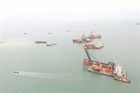 钦州港东航道扩建二期工程开工，北部湾港将通航20万吨级集装箱船-港口网