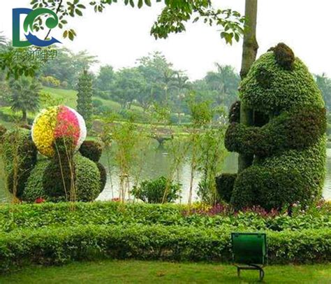 仿真植物雕塑常见的绿化造景方式
