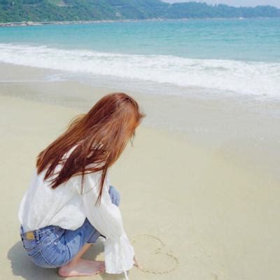 海边意境背影头像图片 海边意境背影头像图片