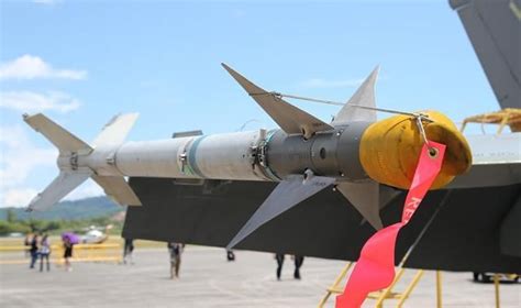 世界最快且射程最远的空空导弹，R-37M导弹最大飞行速度竟达到6马赫