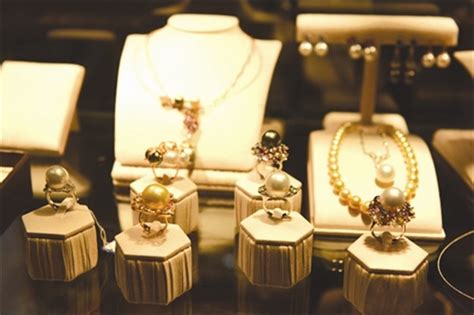 珠宝产业的数字化转型是一个必然的趋势_华城珠宝