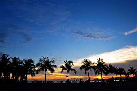 我敢说全海南最美夕阳是这 三亚湾让你此生无憾！
