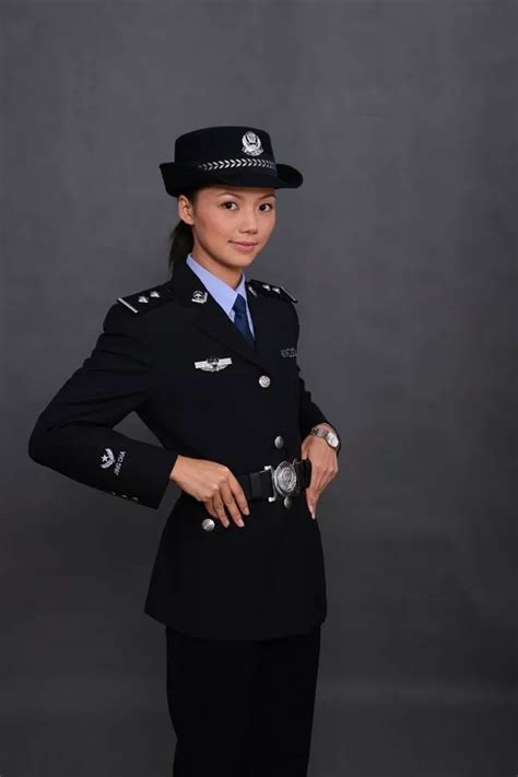 揭秘中国武警特警学院：享誉世界 女特警受追捧