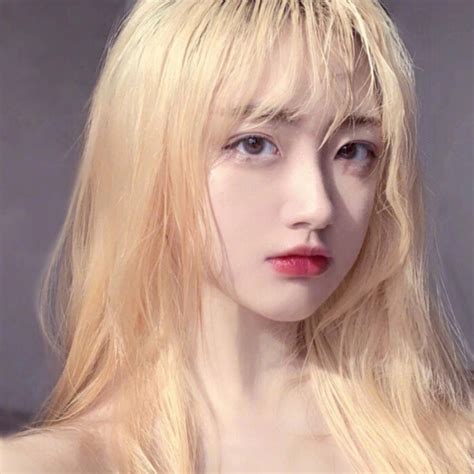 甜美女生头像真人无水印
