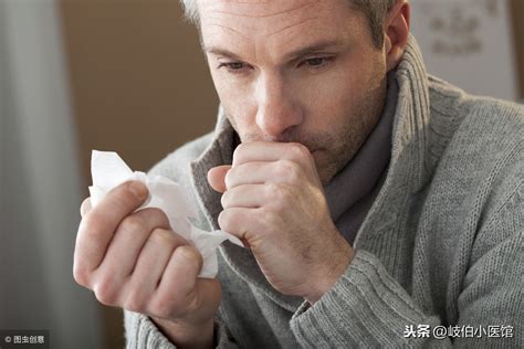 咳中带痰！你知道黄痰和白痰哪个厉害？ 它们的区别你搞清楚了吗