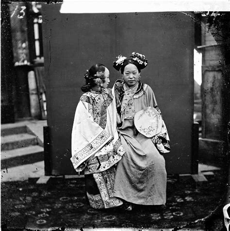 满族女人照镜子，1900年代-爱卡汽车网论坛