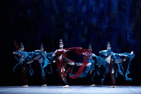 古典舞《飞天》北京舞蹈学院 （曹氏文艺摄影作品） - 舞蹈图片 - Powered by Chinadance.cn!