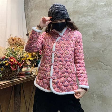 甜美女生大棉袄头像图片