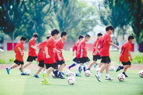 喜讯！郑州市第二高级中学获得全国青少年校园足球最高级别赛事亚军-大河网