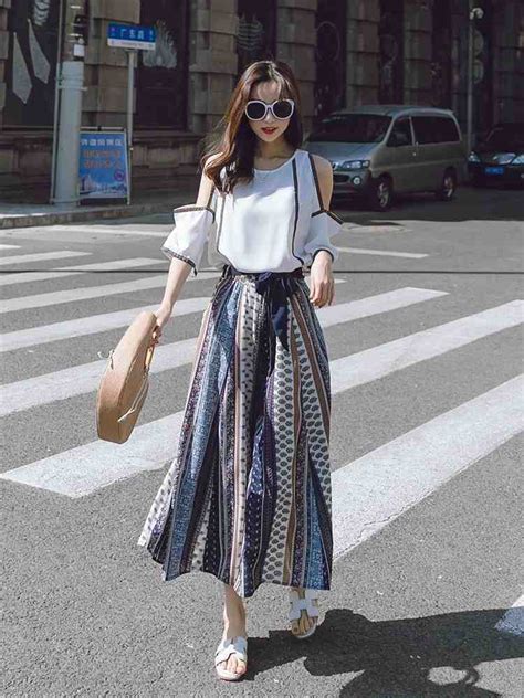 夏季穿搭酷甜美女生头像
