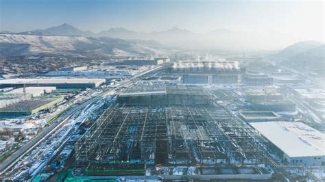 西宁经济技术开发区举行青海丽豪半导体材料有限公司一期高纯晶硅项目投产暨二期开工仪式-索比光伏网