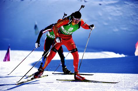 谷仓获得全国冬季两项锦标赛男子短距离10公里赛冠军