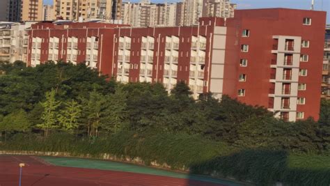 重庆经贸中等专业学校2023年招生简章 - 职教网