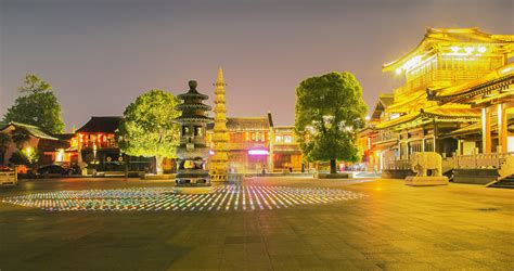 夜游杭州香积寺一带，免费夜景，十里银湖墅之精华，来杭必打卡地|香积寺|大兜|杭州_新浪新闻