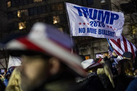 美国会将认证大选结果 特朗普支持者聚集华盛顿将举行大规模抗议