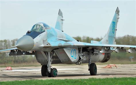 乌军出动6架F16，俄最先进战斗机被摧毁，损失数亿美元