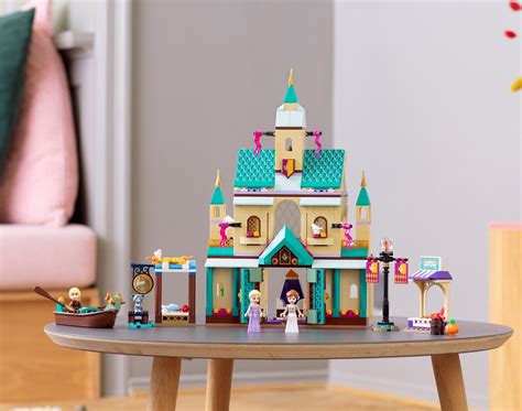 LEGO 41167 Disney Frozen II Arendelle Castle Village with Princess ...
