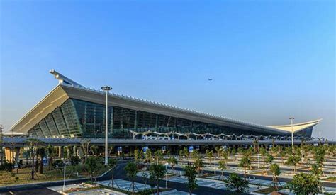 武汉天河机场T3落成未来还将建三跑道和机场高铁站