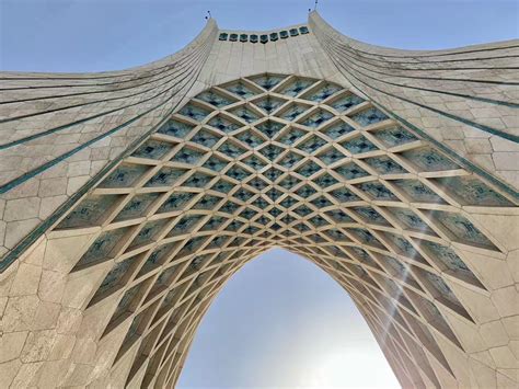 游览 伊朗 德黑兰 自由纪念塔|自由纪念塔|德黑兰|伊朗_新浪新闻