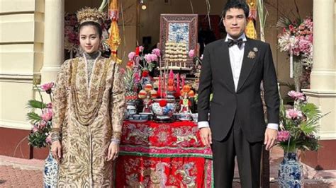 泰国第一变性美人Poyd风光大嫁，感叹自己比女孩幸运，嫁给了王子