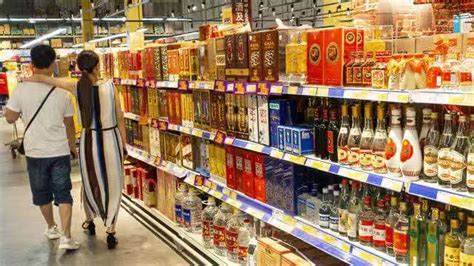节前白酒市场调查：旺季促销“一厢情愿”，消费集中在高端酒 - 财经要闻 - 新湖南