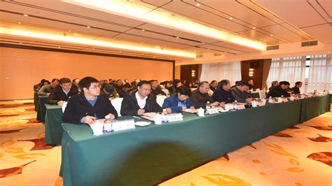 产业党委召开2019年班子成员和领导人员述职及民主测评会 - 综合新闻 - 重庆大学新闻网