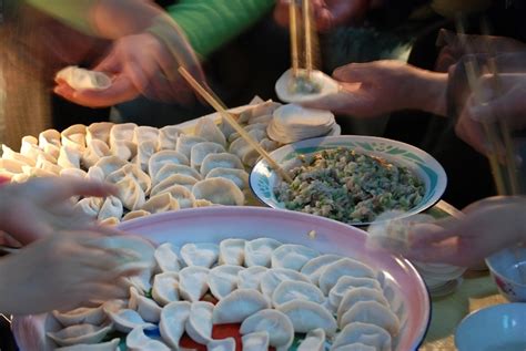 教你饺子的这3种花式包法，慢动作，好看还煮不破，一看就能学会