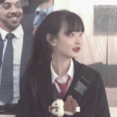 猪系甜美女生头像
