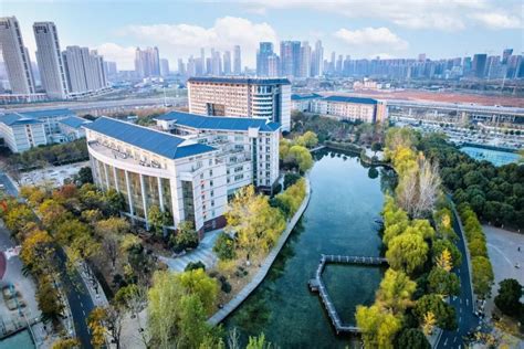 武汉工商学院是几本一本还是二本_武汉工商学院怎么样？_学习力