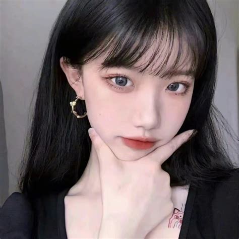 自拍真人女头图片