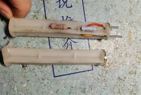 自己做了一支电容放电笔，支持几十伏到400V直流电压放电 - 创意DIY 数码之家