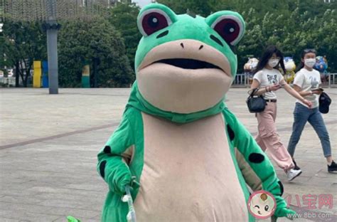 青蛙人偶服装充气网红青蛙葫芦娃玩偶服癞蛤蟆精人偶装玩偶服衣服-阿里巴巴