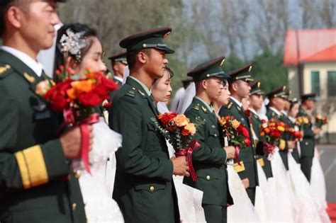 毛国强：致敬军人爱情，定格浪漫时刻-媒体报道-中华人民共和国退役军人事务部