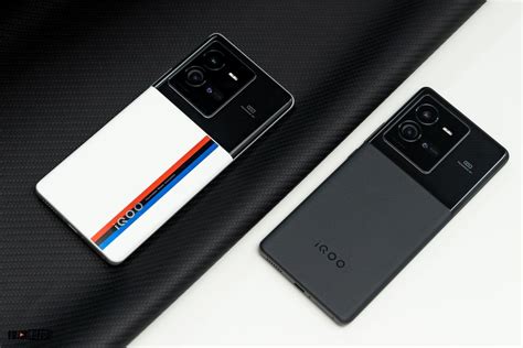 小米13 Ultra手机发布：徕卡四摄+可变光圈 售5999元起_凤凰网