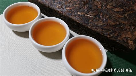 云南普洱茶兴海茶厂2018年典藏孔雀布朗普洱生茶357克/饼普洱茶价格