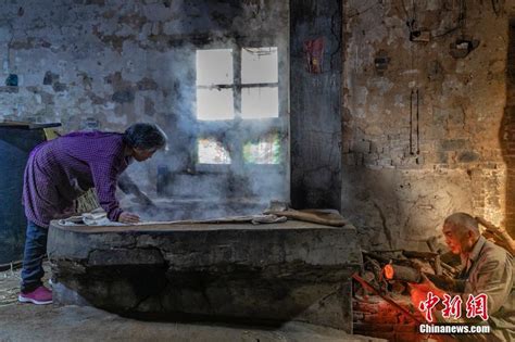 窑洞里的古老榨油坊 坚守传统的非遗传人|神木|榨油|窑洞_新浪新闻