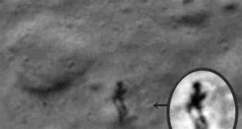 月球惊现嫦娥女尸照片 三眼死尸真身很恐怖-走红网