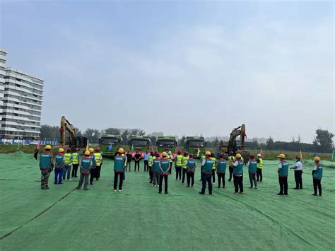 京东智能产业园北京马驹桥项目举行开工仪式