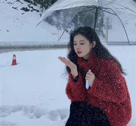 温柔高级冬季头像女生