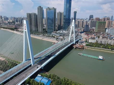 武汉城市月湖桥阴天建筑月湖桥航拍摄影图配图高清摄影大图-千库网